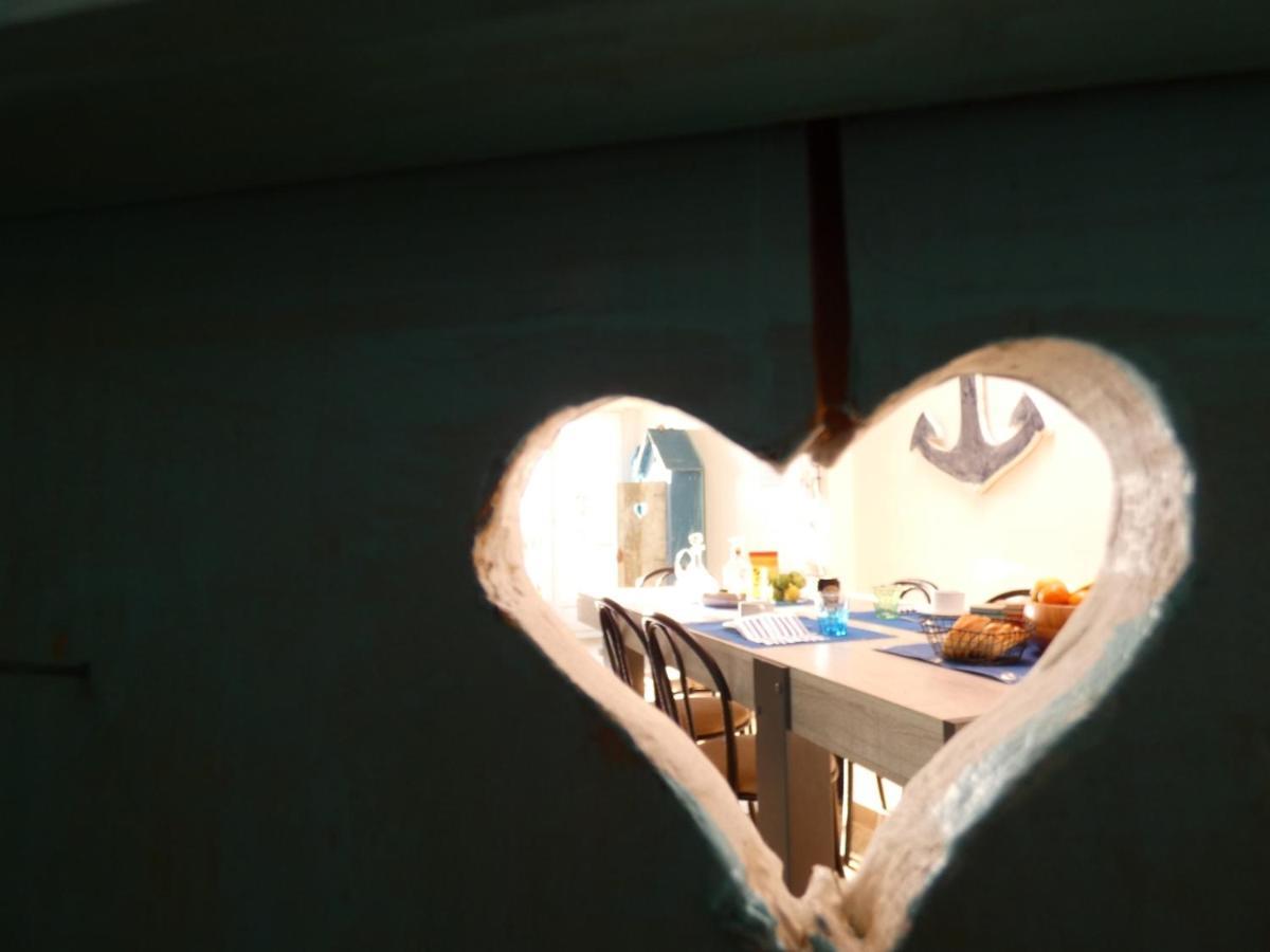 La Surprise Bed & Breakfast เอตาปล์ ภายนอก รูปภาพ
